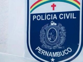 Mulher &eacute; morta a facadas no centro de Jo&atilde;o Alfredo; companheiro &eacute; preso em flagrante