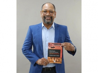 Professor da UFPE lan&ccedil;a livro sobre educa&ccedil;&atilde;o, mem&oacute;ria e saberes afrodescendentes