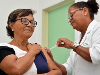 Secretaria de Sa&uacute;de ressalta import&acirc;ncia da vacina&ccedil;&atilde;o contra Influenza em Alagoas