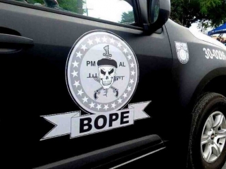 Opera&ccedil;&atilde;o Nexus apreende armas e prende suspeito em Porto Calvo