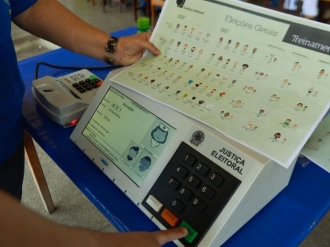 Prazo para tirar ou regularizar t&iacute;tulo de eleitor termina nesta quarta
