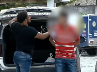 Homem &eacute; preso suspeito de abusar crian&ccedil;as em Olina