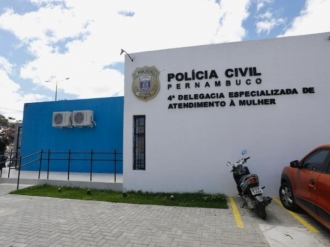 Homem &eacute; preso suspeito de dopar e estuprar enteada de 16 anos em Caruaru