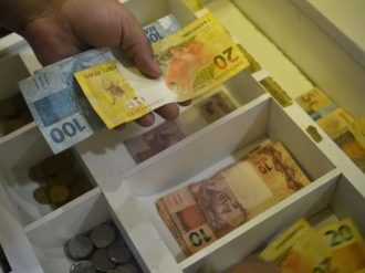 Caixa conclui pagamento da parcela de junho do Bolsa Fam&iacute;lia