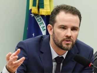 Durigan diz que alta da d&iacute;vida decorre dos juros, n&atilde;o dos gastos do Governo
