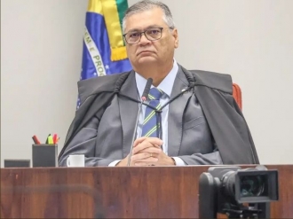 Fl&aacute;vio Dino afasta presidente do TCE-MA por 180 dias