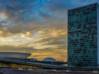 Manobra da Oposi&ccedil;&atilde;o obstrui e PEC do fim da escala 6x1 n&atilde;o vai a plen&aacute;rio
