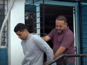 Pol&iacute;cia prende suspeito de matar a ex-namorada no bairro de &Aacute;guas Compridas, em Olinda