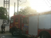 Incêndio atinge depósito de armas e munições da polícia