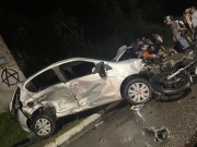 Colis&atilde;o entre carros e motos deixa um morto e cinco feridos em Macei&oacute;