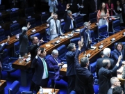 Senado aprova taxa&ccedil;&atilde;o de compras internacionais de at&eacute; US$ 50