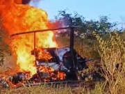 Duas pessoas morrem ap&oacute;s a queda de um helic&oacute;ptero em Caruaru 