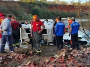 Motorista morre ap&oacute;s tombamento de carreta em a&ccedil;ude em Palmeira dos &Iacute;ndios