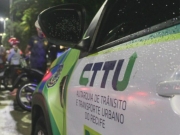 Interdição na praça de Casa Forte para implantação de travessias elevadas