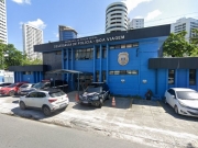 Jovem tentar extorquir madrasta para não divulgar que ela participava de swings com o pai