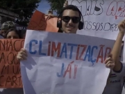 Estudantes de uma escola estadual em Boa Viagem protestam contra problemas enfrentados na institui&ccedil;&atilde;o