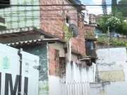 Dois homens foram encontrados mortos dentro de uma resid&ecirc;ncia em Nova Descoberta