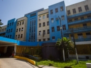 Crian&ccedil;a de oito anos e sua cuidadora s&atilde;o baleadas dentro de casa, em Paulista