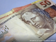 Caixa libera abono salarial para nascidos em setembro e outubro