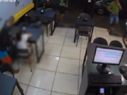 Lanchonete em &Aacute;gua Fria &eacute; assaltada com viol&ecirc;ncia na presen&ccedil;a de crian&ccedil;as