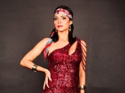 Carina Lins lança “Papel de Homem” e inicia nova fase na música brega