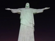 Viol&ecirc;ncia contra a mulher ter&aacute; hoje Cristo Redentor iluminado de lil&aacute;s