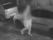 Mulher &eacute; flagrada arranhando carros e furando pneus em &Aacute;gua Fria, no Recife
