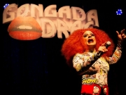 Espetáculo “Gongada Drag” retorna ao Recife com homenagem à artista Salário Mínimo