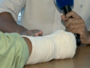 Mãe impede fuga de homem suspeito de assediar filho em supermercado do Recife