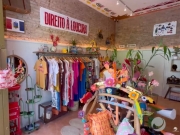 loja colaborativa valoriza o feito &agrave; m&atilde;o no Beco da Rapariga, em Jaragu&aacute;