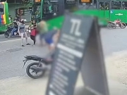 Fam&iacute;lia &eacute; atropelada por moto ao atravessar avenida em Camaragibe