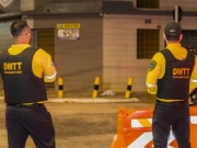 Rua no Farol ser&aacute; interditada para obra de esgotamento sanit&aacute;rio a partir desta quarta-feira (14)