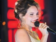 Lana Del Rey anuncia dois álbuns inéditos para 2026 após três anos sem novos discos