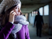Casos de stalking tiveram alta de 30% no Brasil em 2025; entenda crime