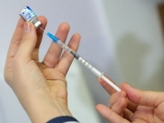 Campanha reforça importância da imunização contra vírus que afeta bebês