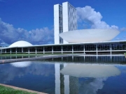 Senado retoma discutindo escala 6x1, MP das Blusinhas e outros temas