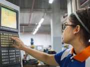 SENAI Santo Amaro promove feira com 200 vagas para mulheres na indústria