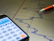 Mercado reduz estimativa de crescimento da economia em 2026
