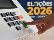 Eleições 2026: Uso do celular é proibido na cabine de votação. Entenda