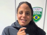 Etiene Medeiros leva o ouro dos 50m costas nos Jogos Sul-Americanos